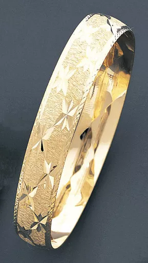 14k Gold 12mm Wide Star Pattern Engraved Slip-on Solid Bangle 8 Inches