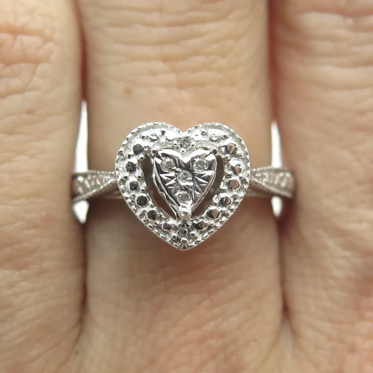 925 Sterling Silver Real Round-Cut Diamond Accent Heart Love Ring Size 7